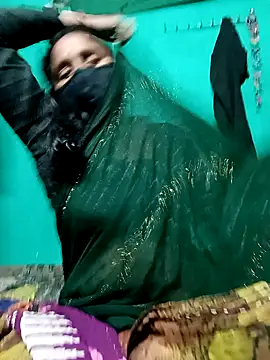 Snapshot of Cute_payalji chatting on October 2025 03:18:02 PM Cute payalji online show from October 2025 03:18:02 PM