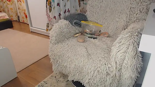 merlyn4 online show from January 2025 11:02:01 AM