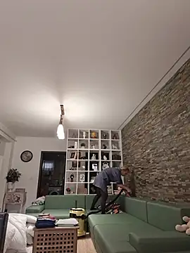 merlyn4 online show from November 2025 07:53:01 AM