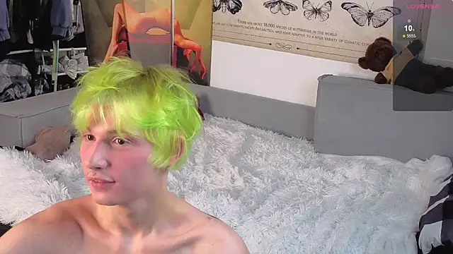 Your avatar online show from November 2025 12:38:01 PM