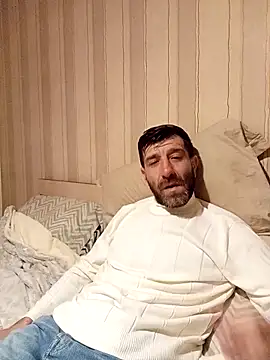 Alexdaniel89 online show from April 2026 04:44:02 PM