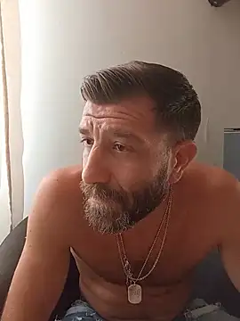 Alexdaniel89 online show from August 2026 11:35:02 AM