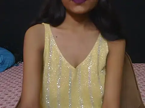 Snapshot of hoty-priya chatting on September 2025 04:45:02 AM hoty-priya online show from September 2025 04:45:02 AM