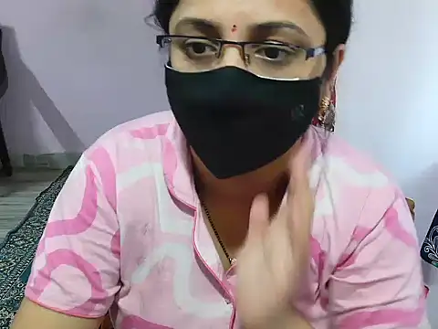 Snapshot of jannu6482 chatting on February 2026 07:07:01 AM jannu6482 online show from February 2026 07:07:01 AM