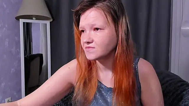 Nora lovvvv online show from September 2025 10:19:01 AM