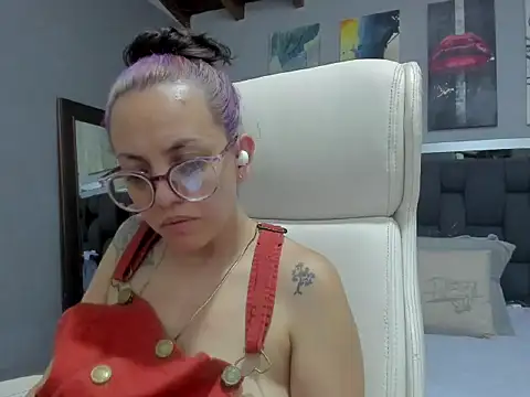 dalila macherano1 online show from September 2025 05:28:02 AM