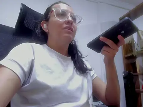 dalila macherano1 online show from November 2025 07:46:01 PM