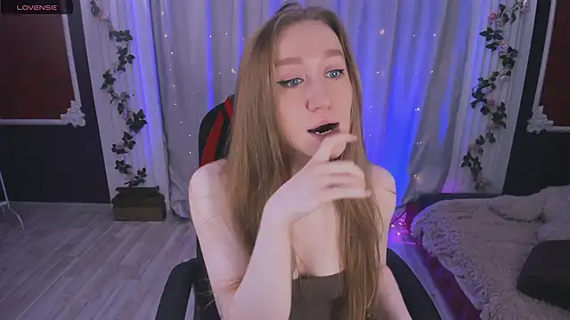 Snapshot of -Seava chatting on October 2025 03:01:02 PM -Seava online show from October 2025 03:01:02 PM