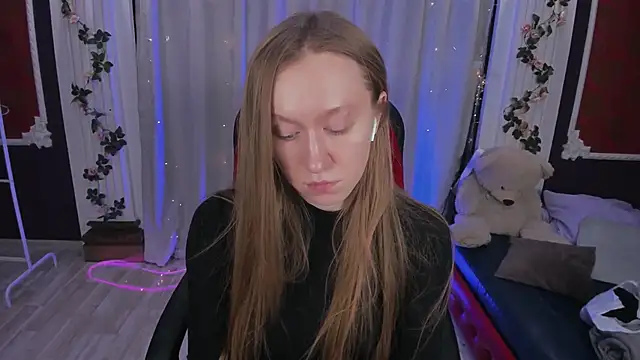 Snapshot of -Seava chatting on December 2025 03:28:02 PM -Seava online show from December 2025 03:28:02 PM