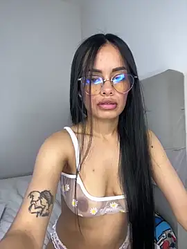 Snapshot of Melissa_coch chatting on November 2025 04:29:01 PM Melissa coch online show from November 2025 04:29:01 PM