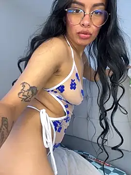 Snapshot of Melissa_coch chatting on November 2025 04:47:01 PM Melissa coch online show from November 2025 04:47:01 PM