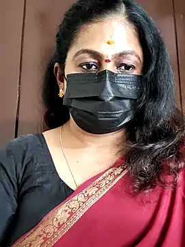 Sweetie swetha37 online show from October 2025 05:10:01 PM