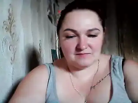 AngelQSky online show from November 2025 11:31:02 AM