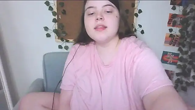 brattyprincessemma online show from October 2025 06:27:02 PM