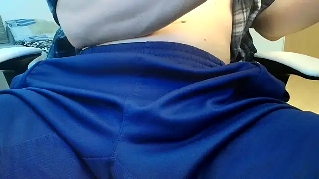 Breezydicksn online show from March 2026 08:15:01 PM