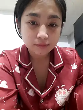 Minn-cute online show from October 2025 02:20:01 AM