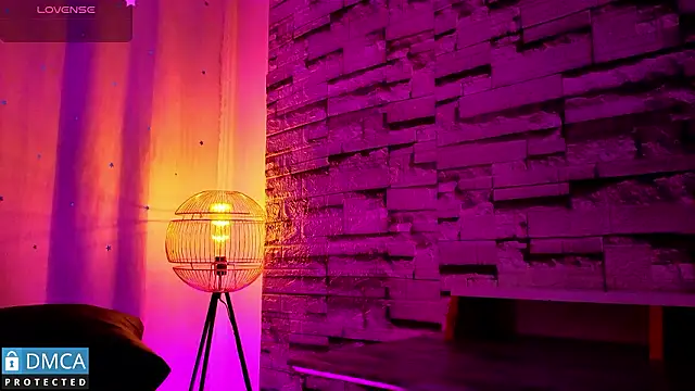 Snapshot of nena_cupcake_ chatting on March 2026 11:04:01 AM nena cupcake online show from March 2026 11:04:01 AM