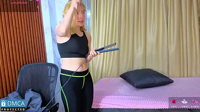 Snapshot of nena_cupcake_ chatting on March 2026 11:10:01 AM nena cupcake online show from March 2026 11:10:01 AM