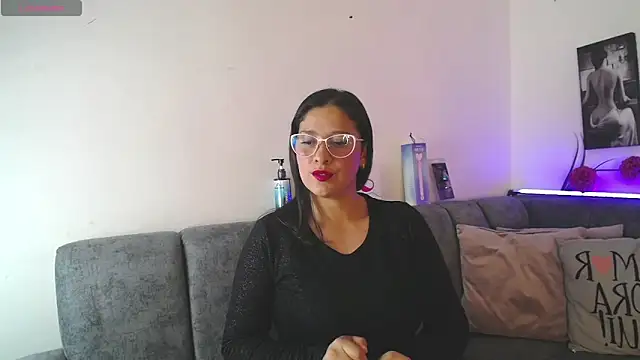 Alana steel 1 online show from March 2026 07:31:01 PM