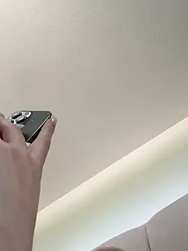 Chloemillerrxx online show from September 2025 11:54:02 AM