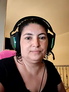 lina maria99 online show from September 2025 12:40:01 PM