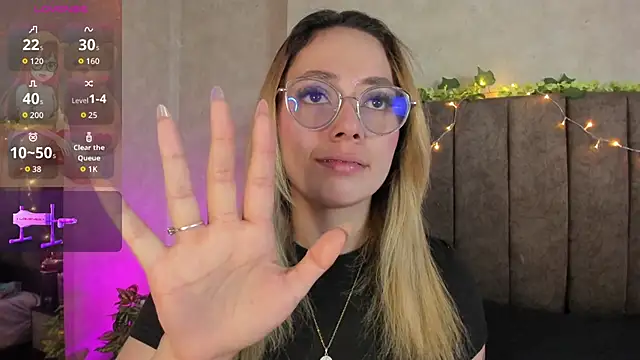 LanaMills  online show from March 2026 05:02:02 AM