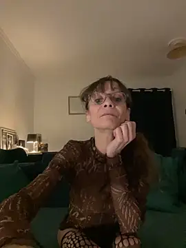 Chris06d22xh online show from March 2026 08:48:02 PM