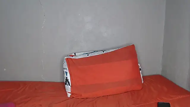 Lunalee online show from February 2026 05:24:01 AM