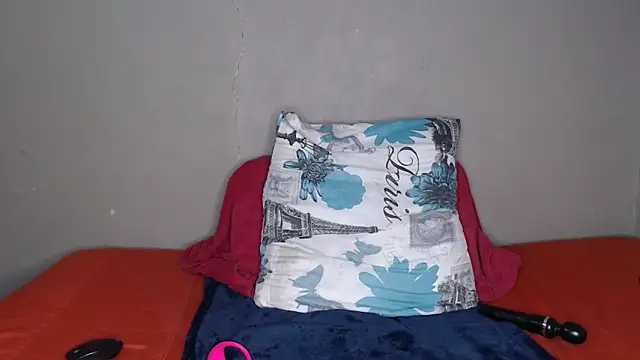 Lunalee online show from March 2026 06:34:02 PM