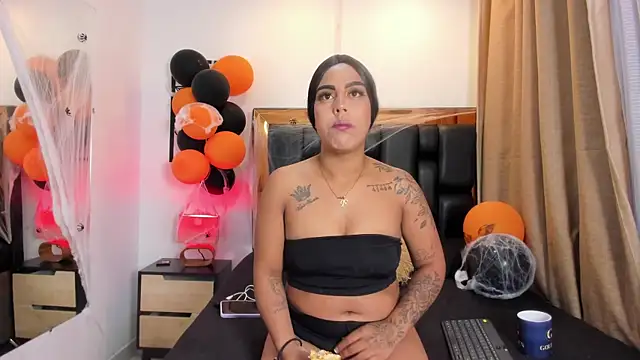 GiorgineTaylor online show from November 2025 11:12:01 AM