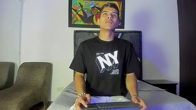 wyatt 3 online show from November 2025 12:27:02 PM