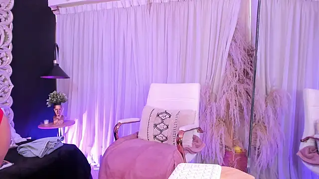 Anseru  online show from November 2025 11:43:01 AM