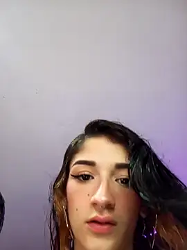 ingrid zese  online show from October 2025 01:46:02 PM