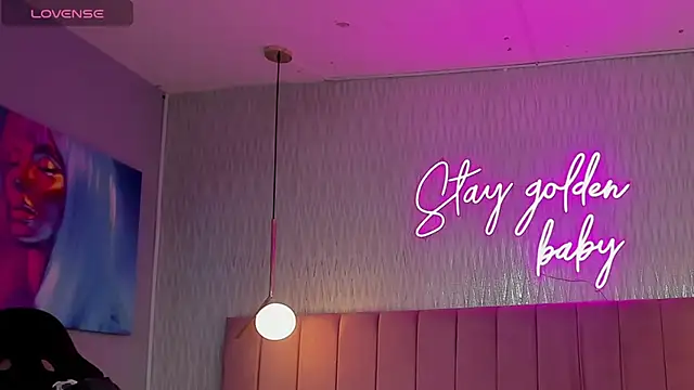 HANNA BASTIAN VC online show from October 2025 05:49:02 AM