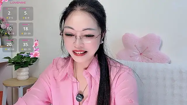 Hua Hua 0 online show from September 2025 06:12:02 AM