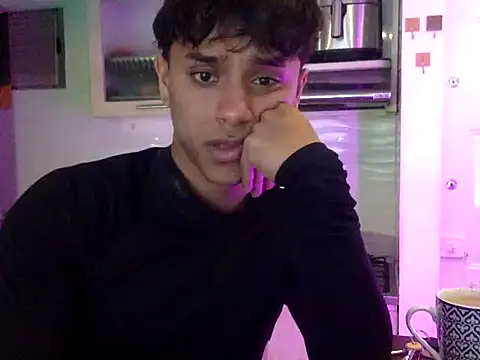 ZYZZ1312 online show from January 2026 07:38:02 PM