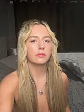 sammie-99 online show from March 2026 11:23:01 PM