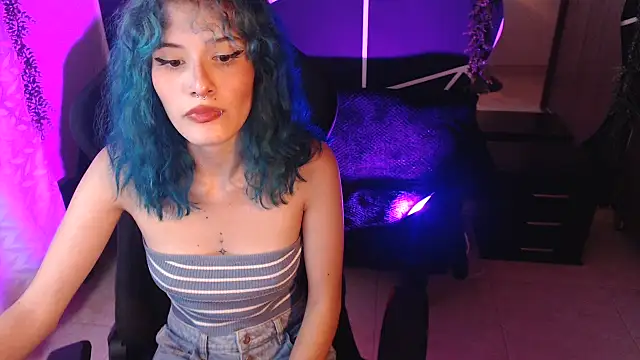 Snapshot of LITTLENAMI_ chatting on October 2025 12:13:01 AM LITTLENAMI  online show from October 2025 12:13:01 AM