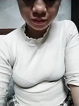 Mie rose online show from February 2026 01:52:01 PM