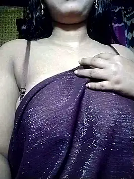 Hot-Hot online show from January 2026 04:06:02 AM