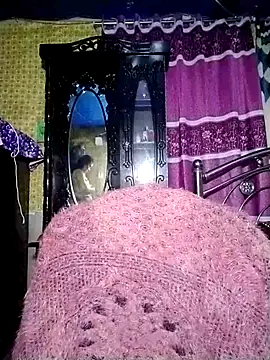 Hot-Hot online show from January 2026 04:16:01 AM