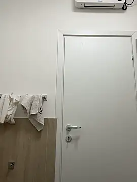 Snapshot of Rodrigopraba chatting on April 2026 11:27:01 AM Rodrigopraba online show from April 2026 11:27:01 AM