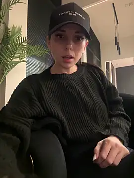 EllyLynn online show from January 2026 07:56:02 PM