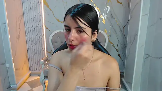 Snapshot of Eilyn_love_b chatting on September 2025 12:50:02 PM Eilyn love b online show from September 2025 12:50:02 PM