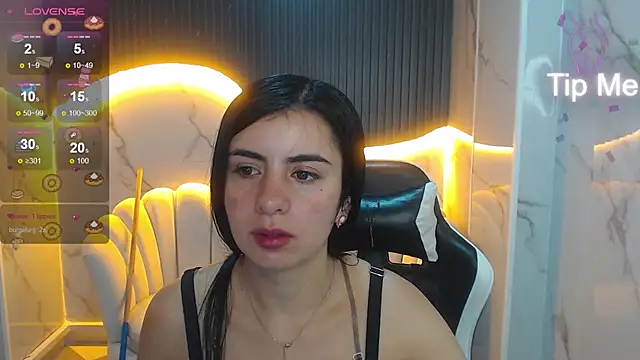 Snapshot of Eilyn_love_b chatting on October 2025 12:48:02 PM Eilyn love b online show from October 2025 12:48:02 PM