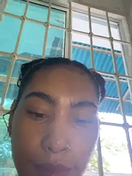 SophieD online show from October 2025 12:58:01 PM