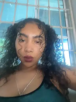 SophieD online show from October 2025 12:16:02 PM