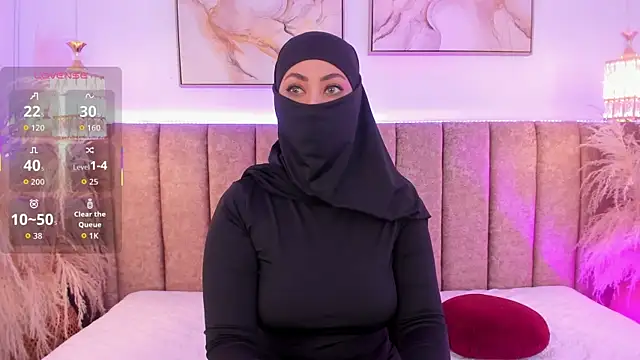 azza   online show from September 2025 12:21:02 PM