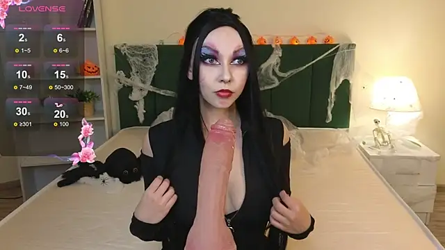 Tonya  Thompson online show from October 2025 06:31:01 PM