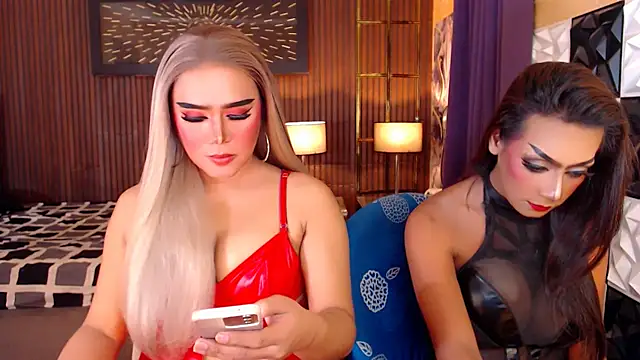 SeductiveAshleyTS online show from April 2026 07:08:02 PM